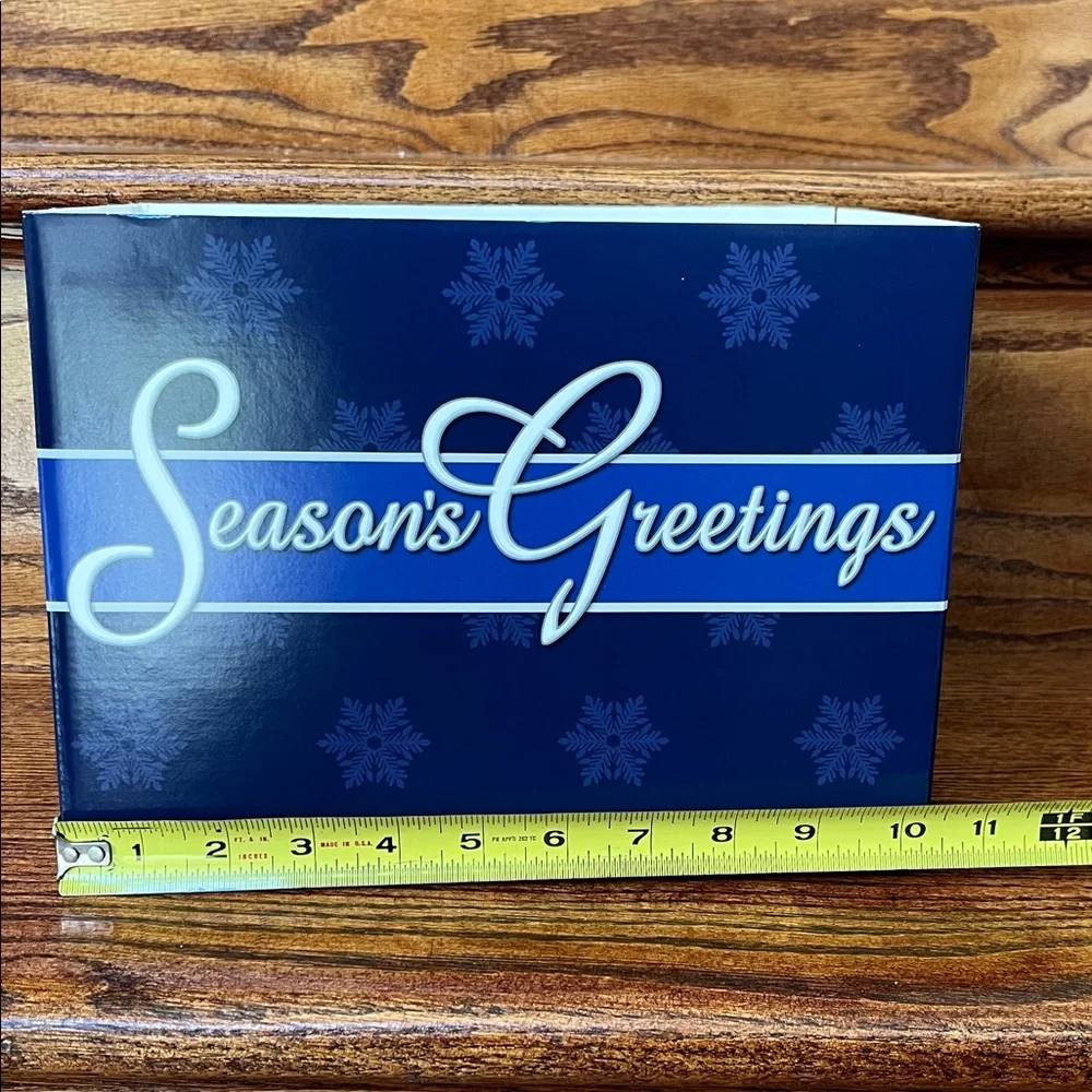 Set of 6 Blue Season's Greetings Gift Basket Boxes With Silver and White Filler